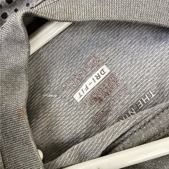Gray Nike Dri fit Tee sz 6 boys - Picture 4 of 4